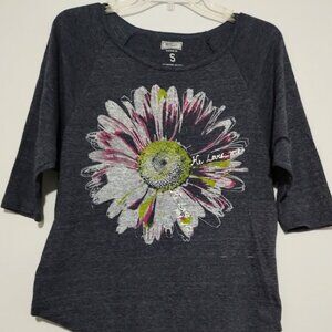 Women's "He Loves Me, He Loves Me Not" Floral Daisy, Sunflower Print Top